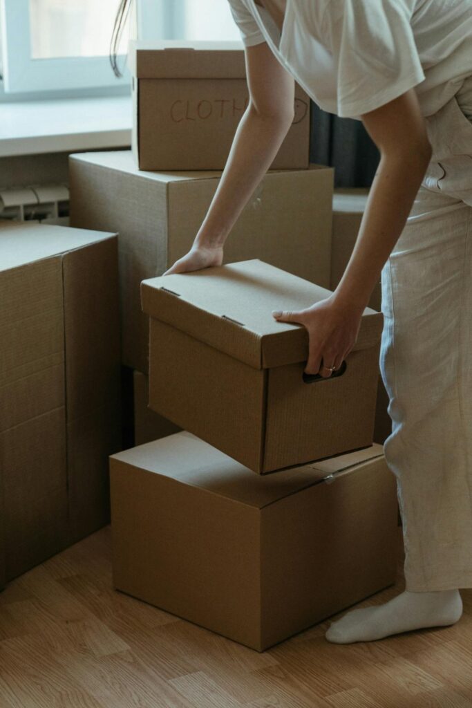 Packing a DC-area home room by room
